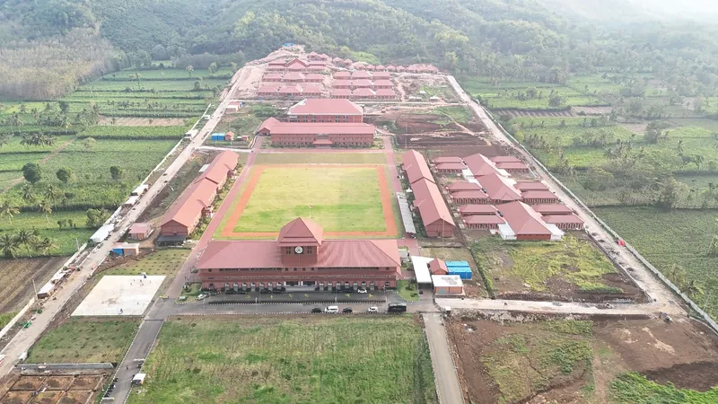 Foto proyek SMA Taruna Nusantara Malang, Malang, Jawa Timur (foto 1)